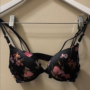 Victoria's Secret very sexy push-up style Black and Pink Floral Bra